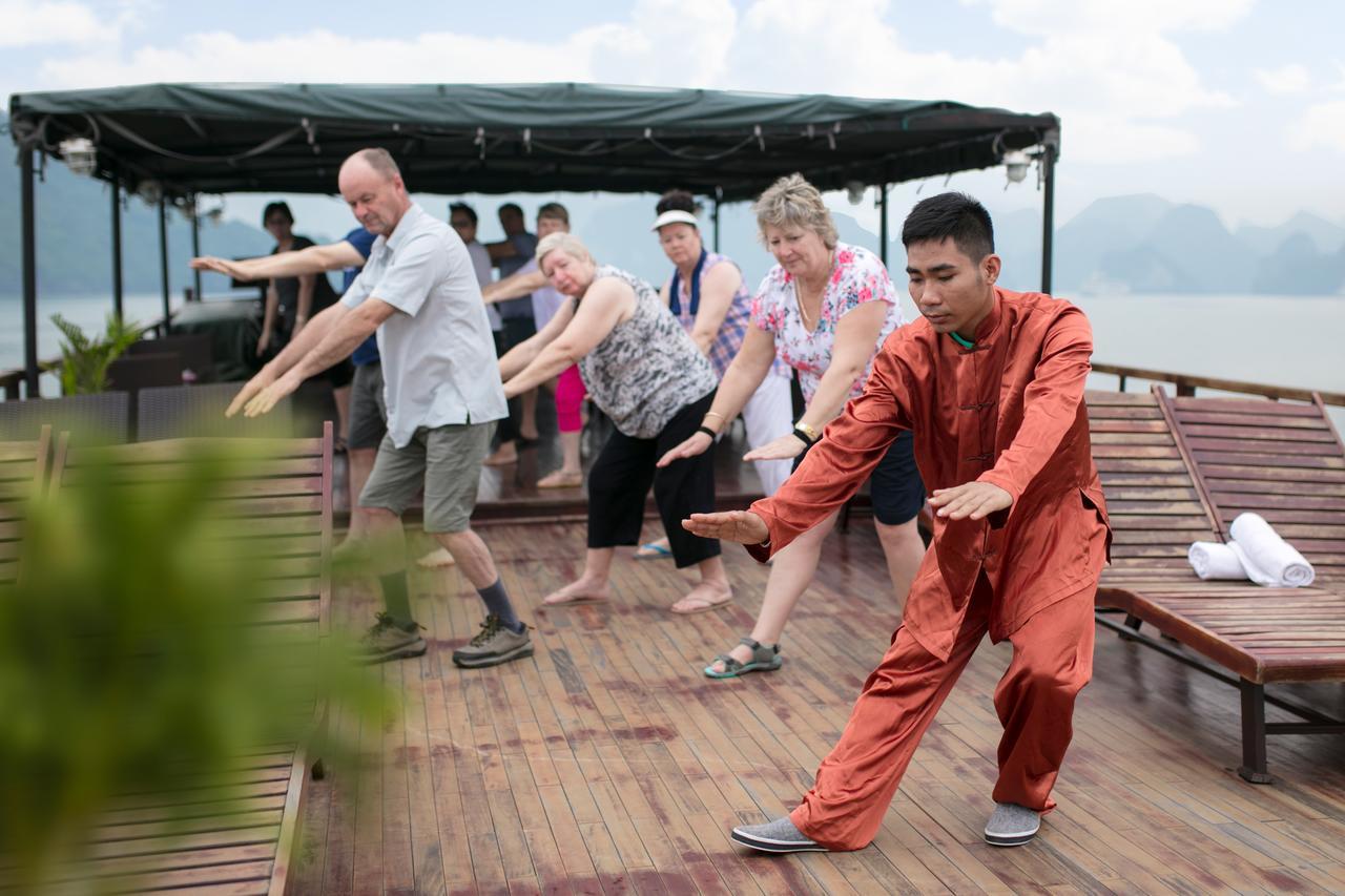 فندق Halong Majestic Legend Cruise ها لونغ المظهر الخارجي الصورة
